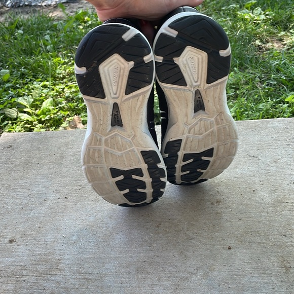 Women’s running shoes - Picture 5 of 6